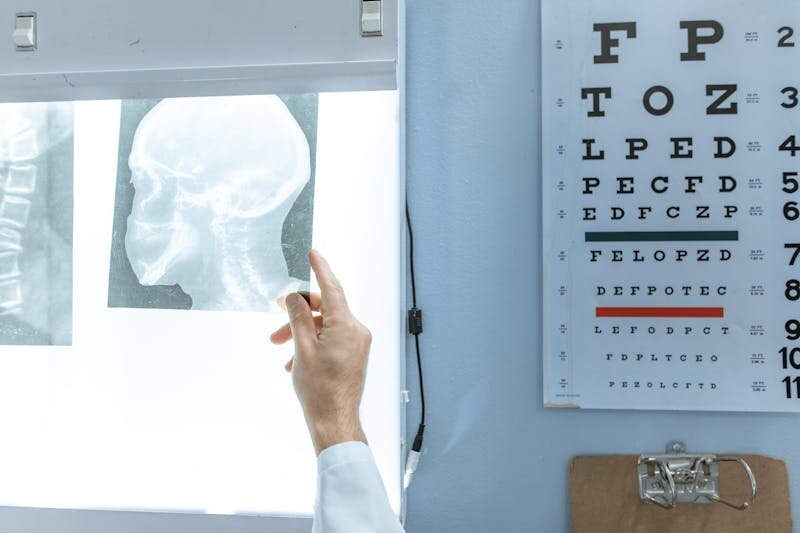 Brustimplantate Wechseln Und Dabei Auftretende Schmerzen: Ursachen, Maßnahmen Und Nachsorge